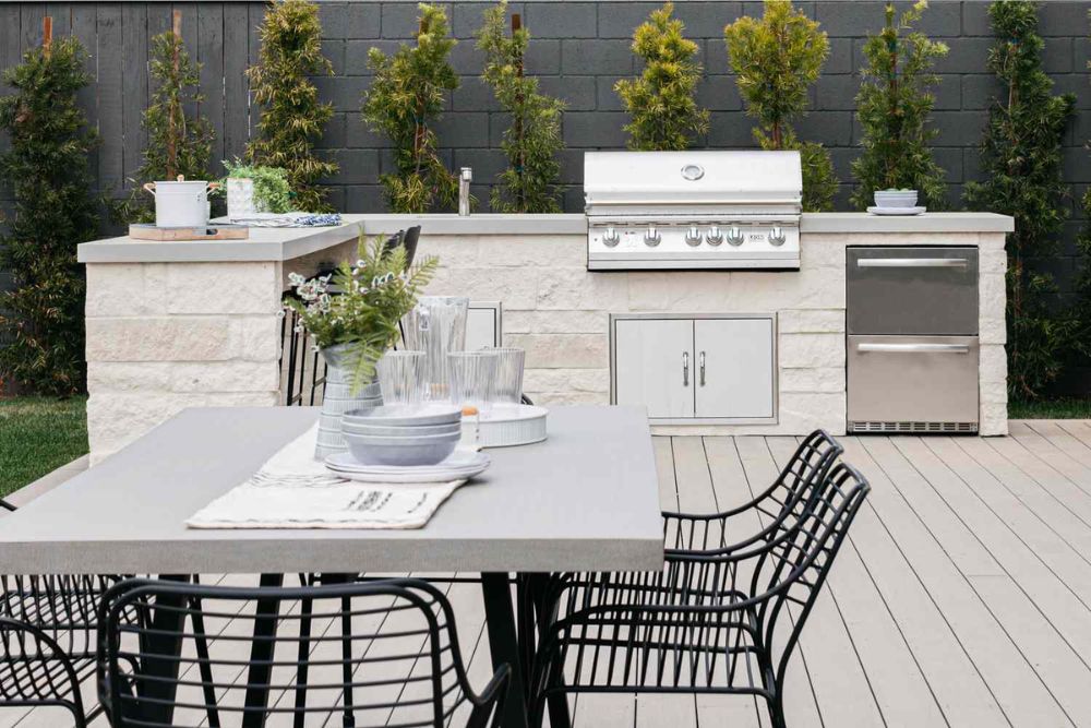 Tips on How to Build your Outdoor Kitchen
