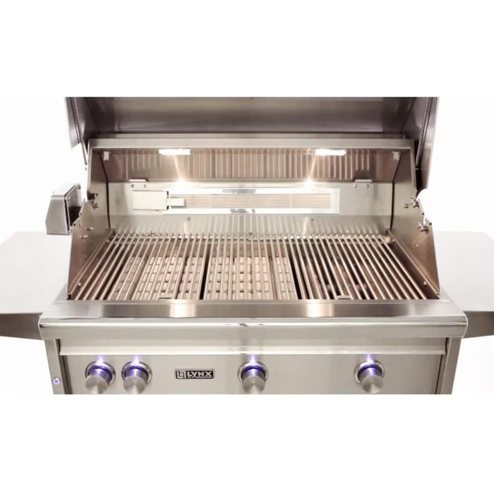 Lynx L42TRF Professionals 42-Inch Freestanding Gas Grill With One Infrared Trident Burner And Rotisserie