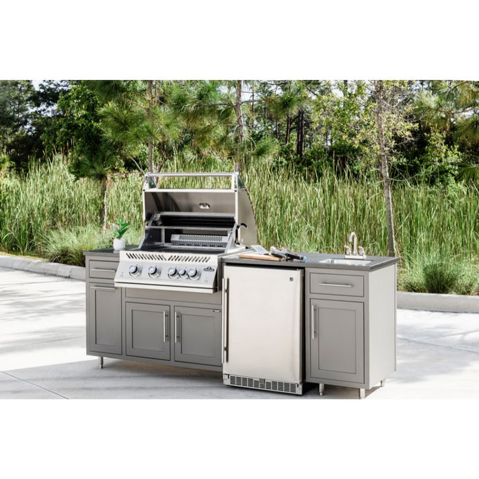 Challenger Designs Coastal Series Outdoor Island with Napoleon BIG32 Grill & 24" Refrigerator