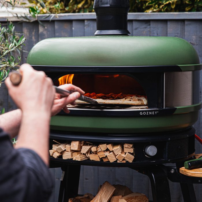 Gozney Dome Green Outdoor Dual Fuel Pizza Oven